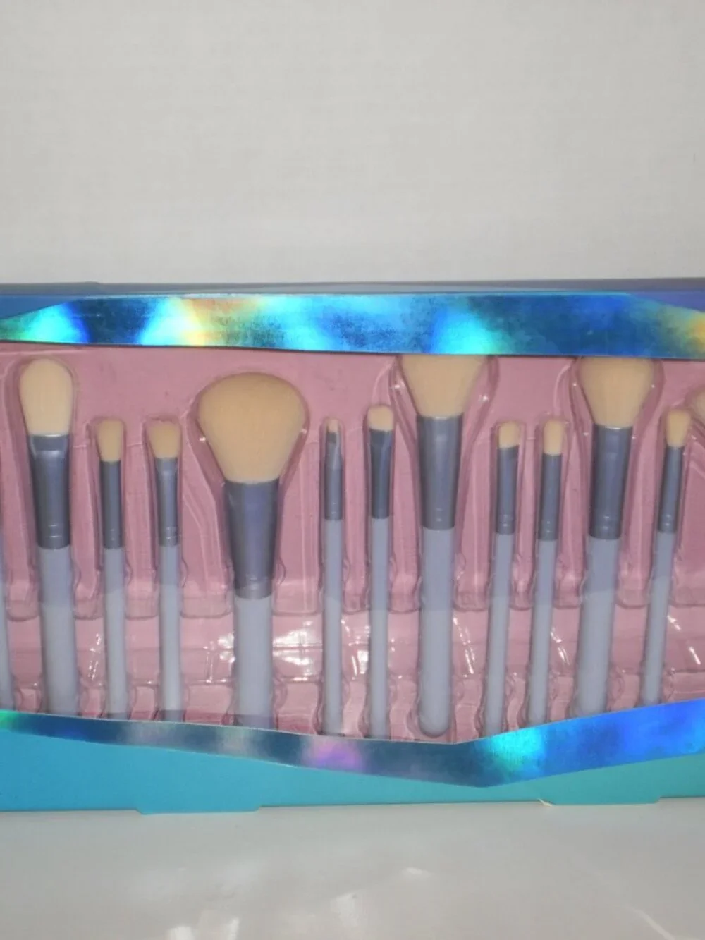 20- Piece Make Up Brush Set - The More The Merrier